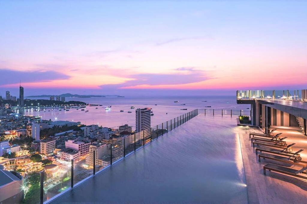 Central Pattaya - Sea View Large Balcony Condo With Infinity Pool Zewnętrze zdjęcie