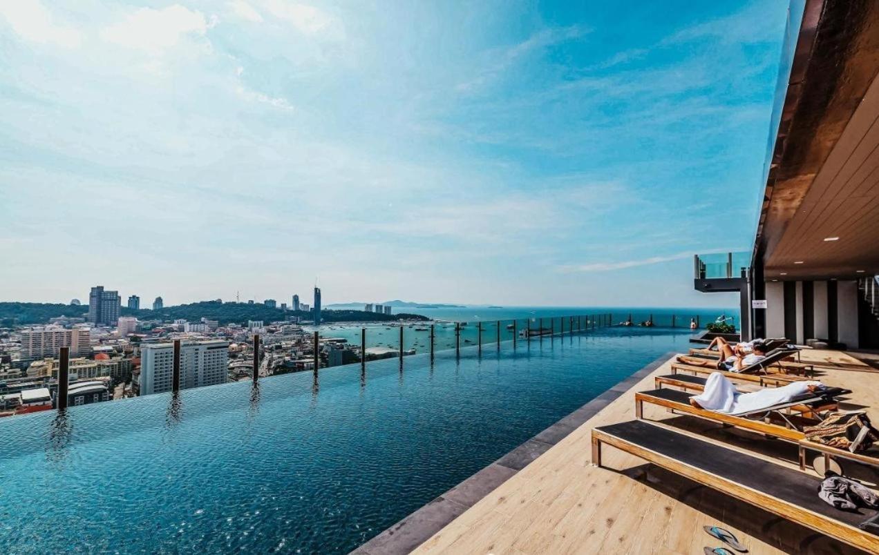 Central Pattaya - Sea View Large Balcony Condo With Infinity Pool Zewnętrze zdjęcie